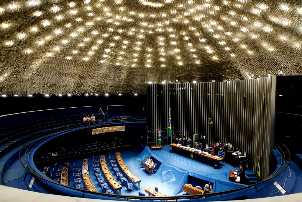 Congresso Derruba Aumento do IOF Proposto pelo Governo